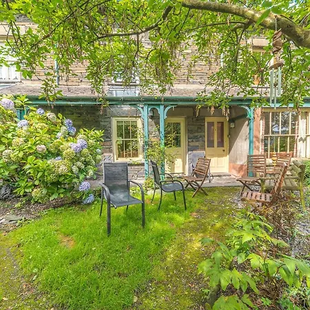 2 Dixon Ground Coniston